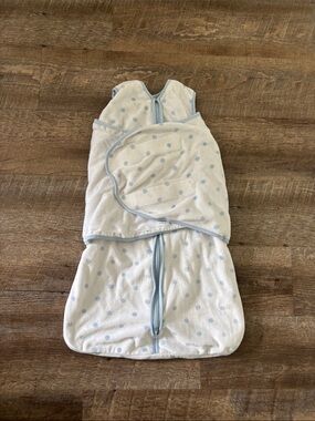 Halo sleepsack swaddle exclusively for Pottery Barn Baby Small Blue Polkadot
